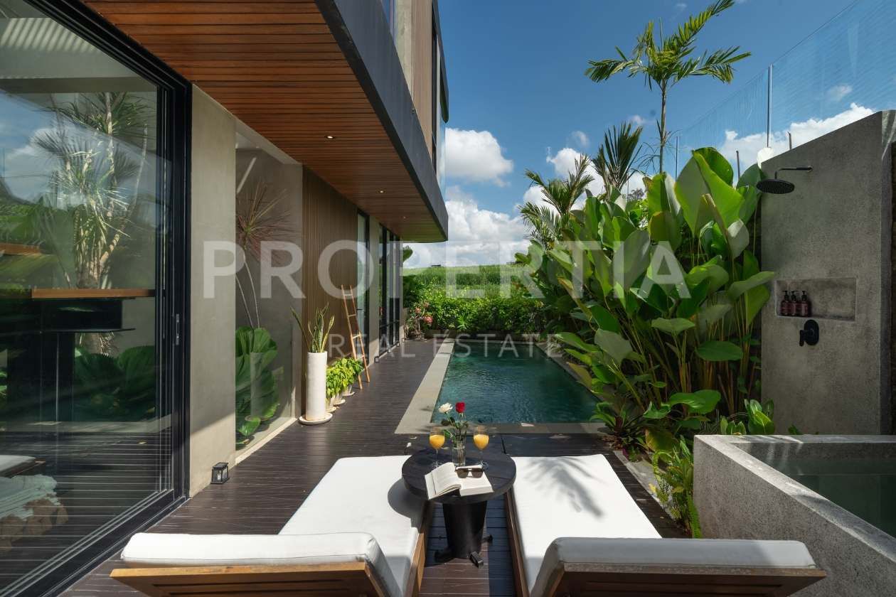 Beautiful Modern Tropical Freehold Villa in Babakan