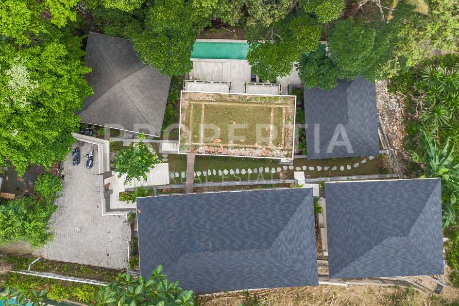 RIVERSIDE MODERN TROPICAL COMPOUND VILLAS IN TIYING TUTUL