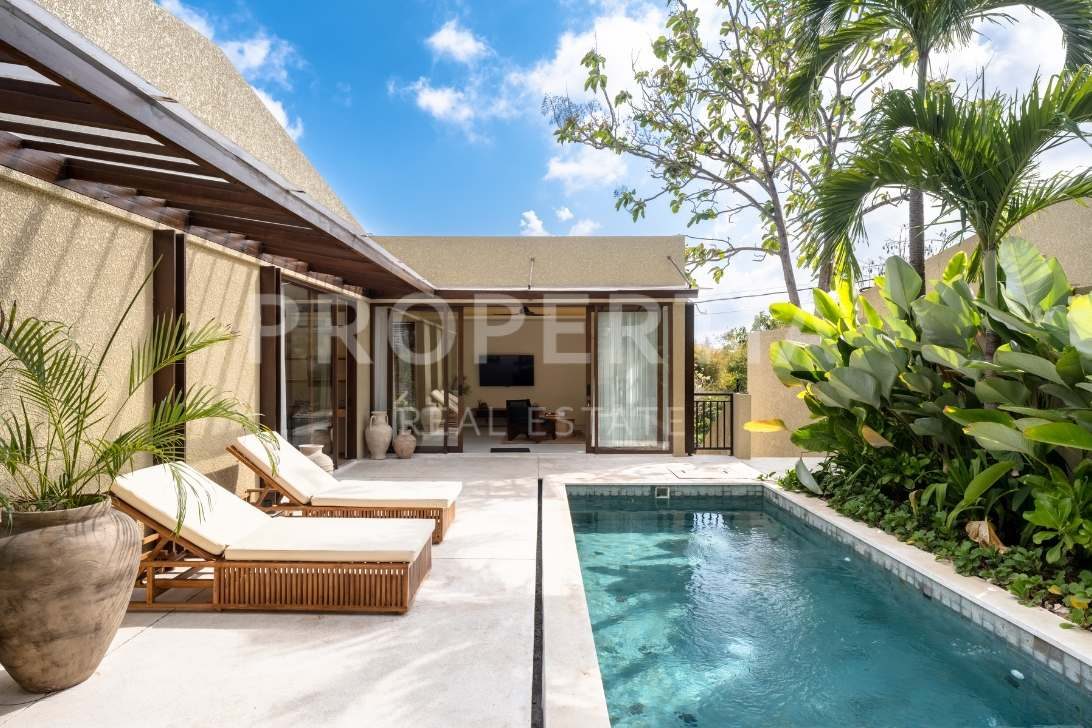 Tropical Luxury Move-in Ready Villas in Uluwatu