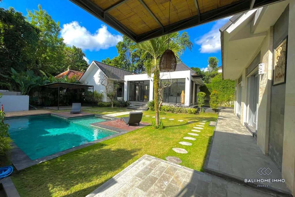 4 Bedroom Villa for Sale Leasehold in Pererenan - RF164E