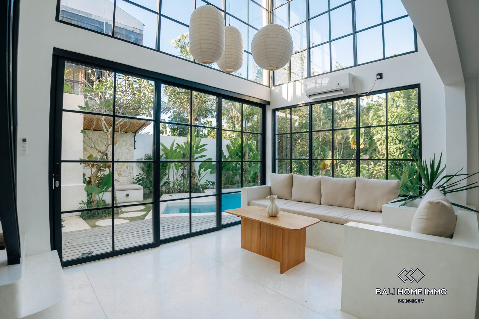 1 Bedroom Modern Loft with Jungle View For Sale Leasehold in Balangan Bali - RF2904D