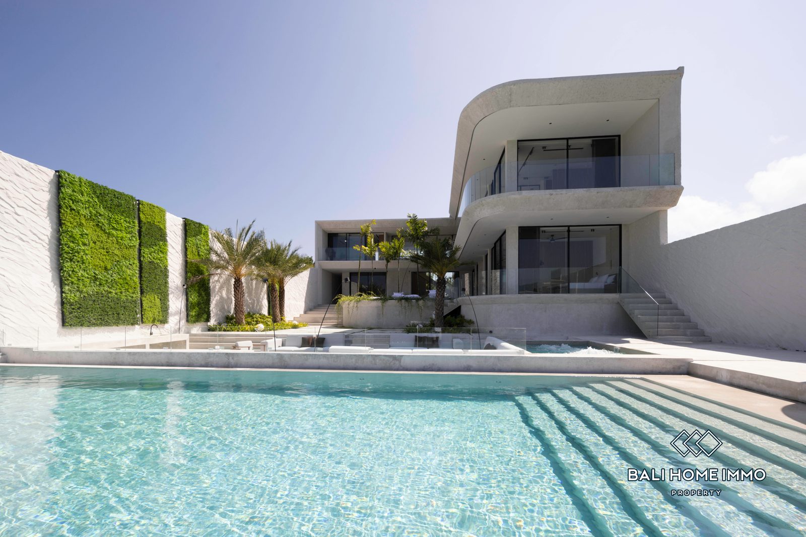 Luxurious 4 Bedroom Ocean View Villa for Sale Freehold and Monthly Rental Uluwatu - KT002