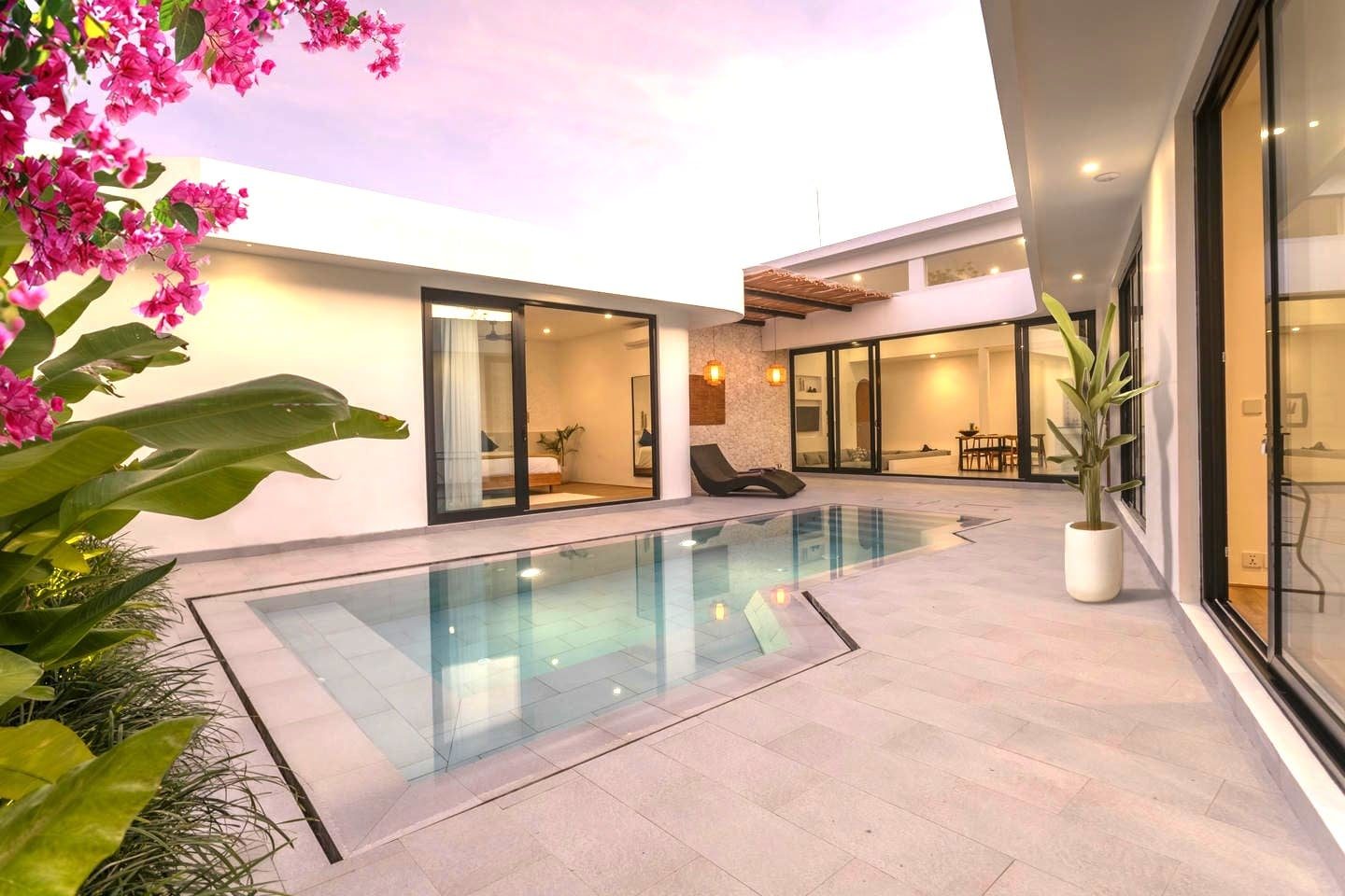 Modern Tropical Design 3 Bedroom Villa for Sale Leasehold in Bingin Be-1908