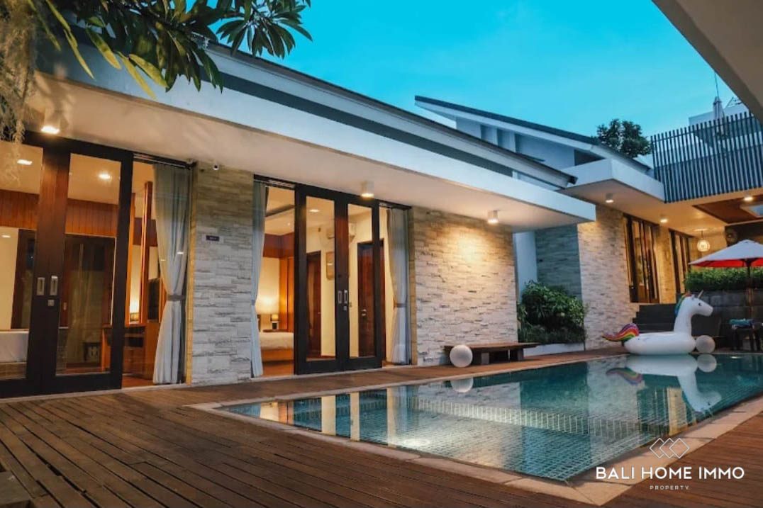 Good Investment 5 Bedrooms Villa for Sale Freehold in Bali Nusa Dua - Rf6205