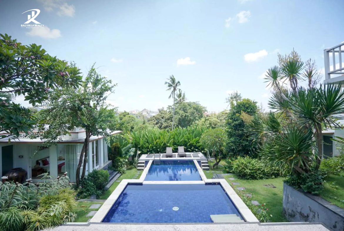 Stunning 4-Bedrooms Villa For Sale Freehold in Canggu Bali