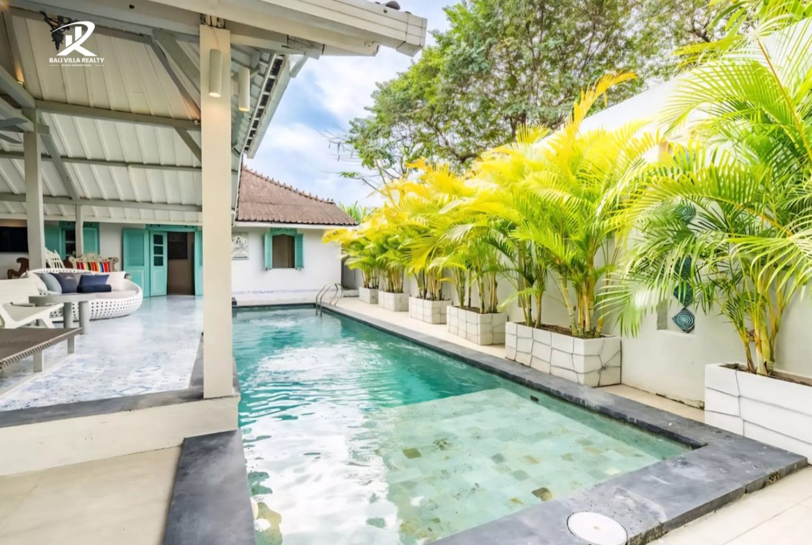 The Mediterranean Muse | Chic 3BR Freehold Oasis with Expansive Gardens (Canggu)