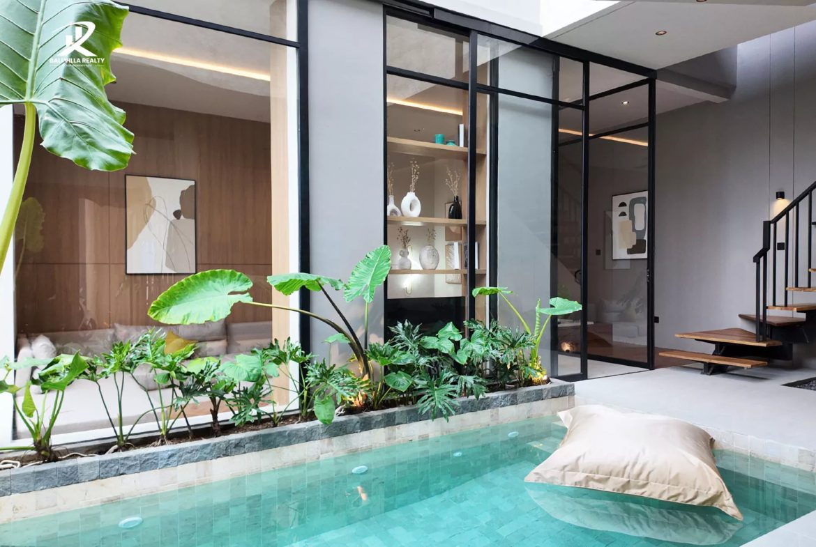 Brand New 3-Bedroom Villa For Sale Freehold in Canggu Bali (1 Unit Only!)