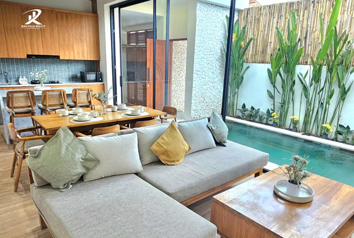 Architectural Elegance: 3-BR Designer Villa in Heart of Seminyak For Sale Freehold