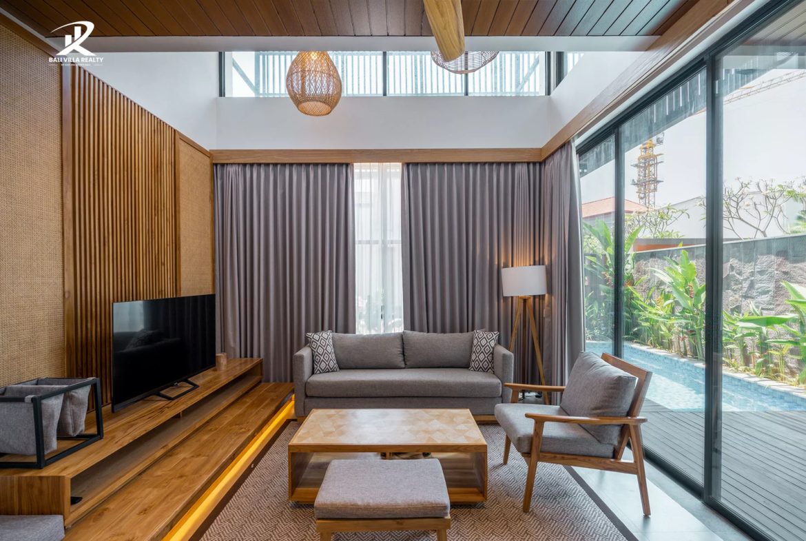 Stylish Designer 3-Bedroom Oasis & Investment Gem in Prime Canggu, Bali (Freehold)