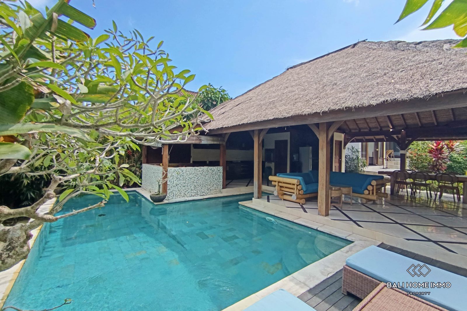 Cozy 3 Bedrooms Villa for Sale in Bali Ungasan-west Ungasan - Rf6574