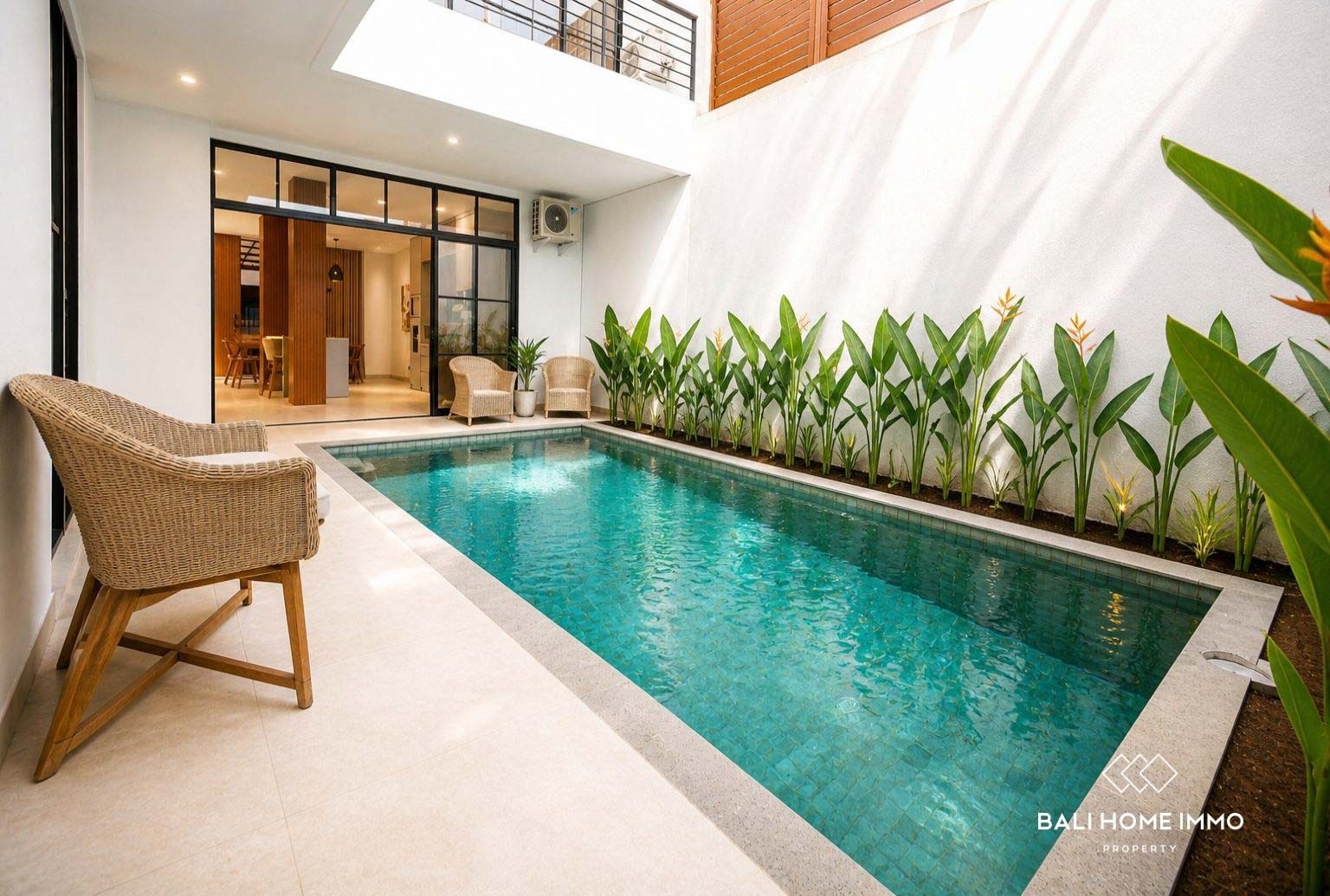 Newly Renovated 4 Bedrooms Villa For Sale and Rental in Seminyak Bali - RF10015A