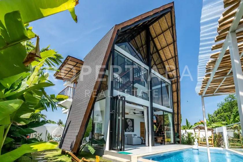 Stunning Industrial Style Villa Close to Pererenan Beach