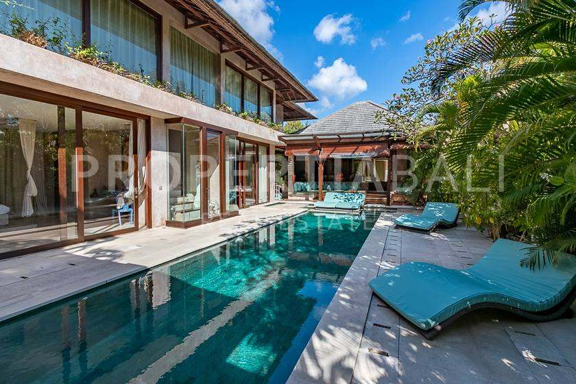 Stunning Contemporary Balinese Villa in Berawa