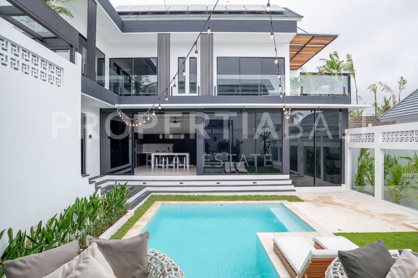 Industrial Family Villa in Batu Bolong