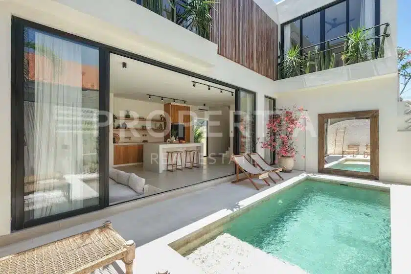 Amazing Tropical Inspired Villa in the Heart of Bumbak