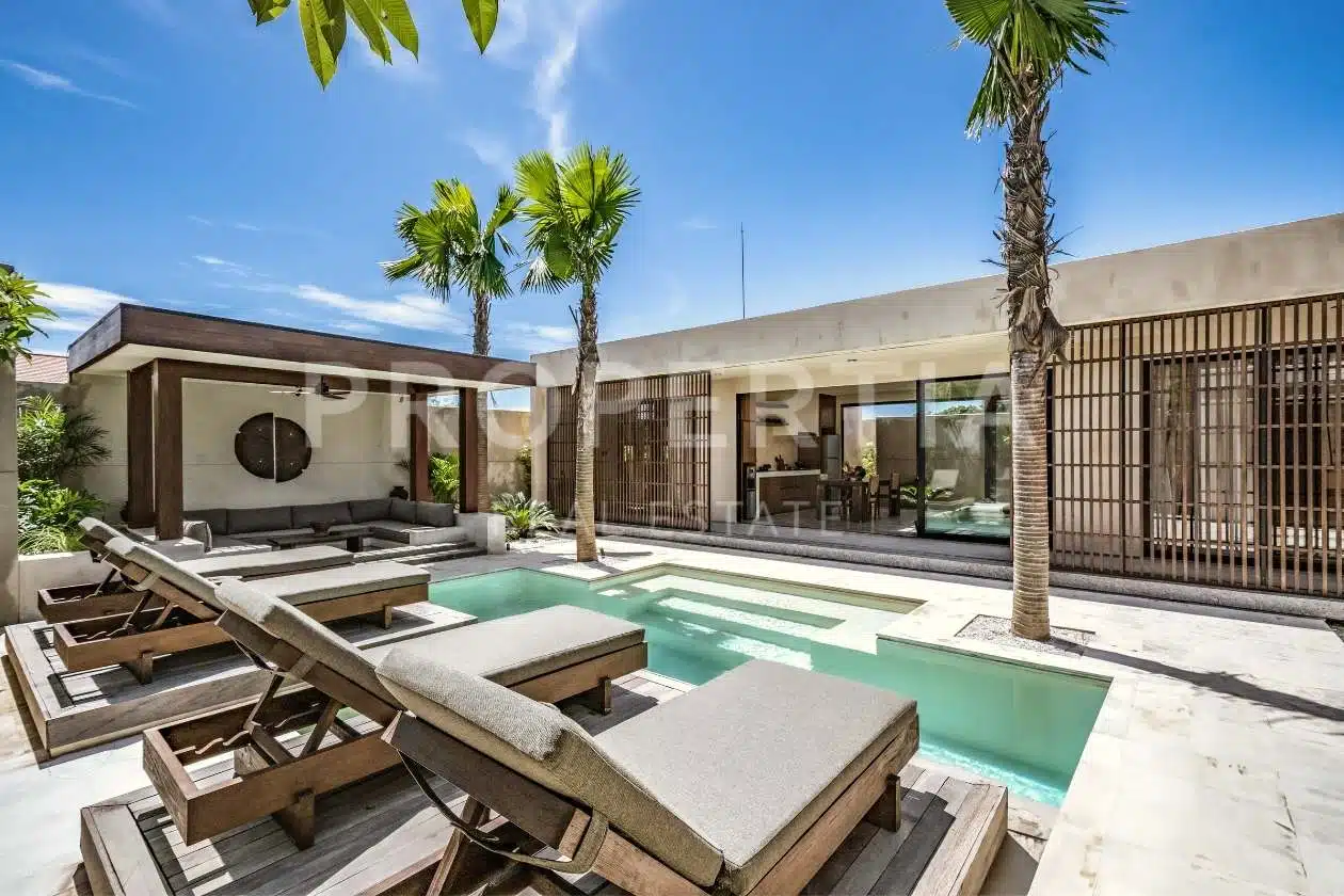 Timeless Modern Japanese-inspired Villa in Pererenan