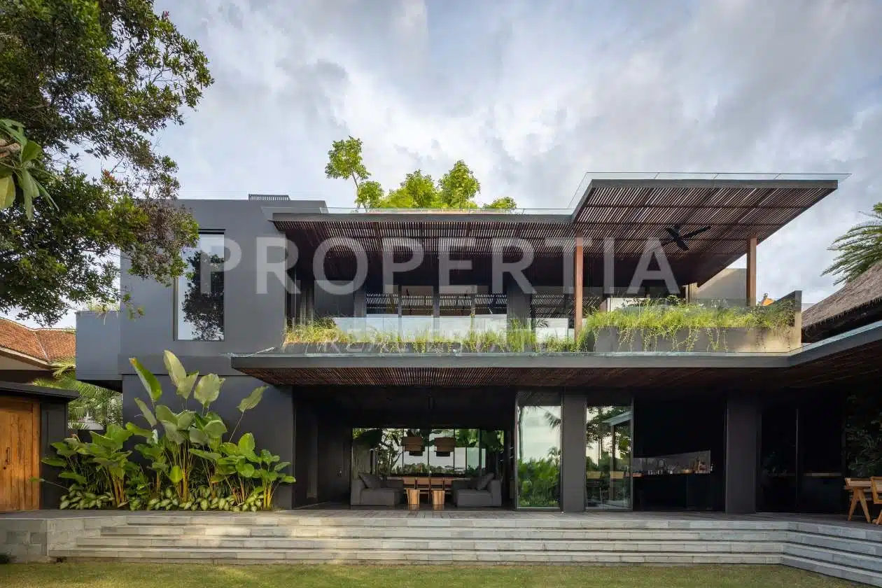 Contemporary Tropical Modern 4 Bed Villa with Ricefield View in Padang Linjong