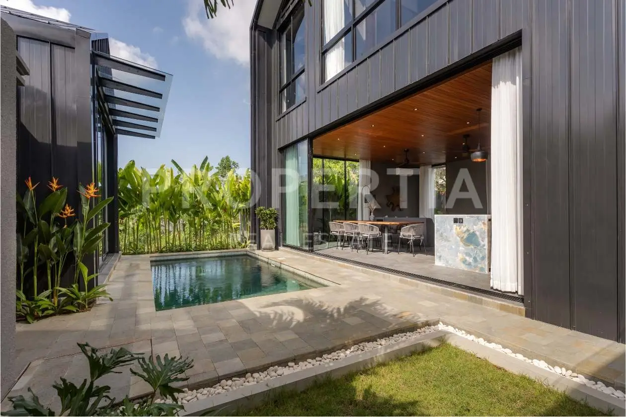 Modern Freehold Villa with Stunning Rice Field Views in Munggu