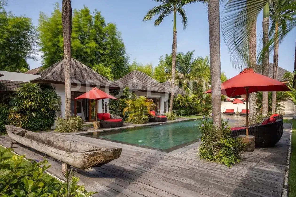 6-bedroom freehold villa in Canggu — photo 4 of 5