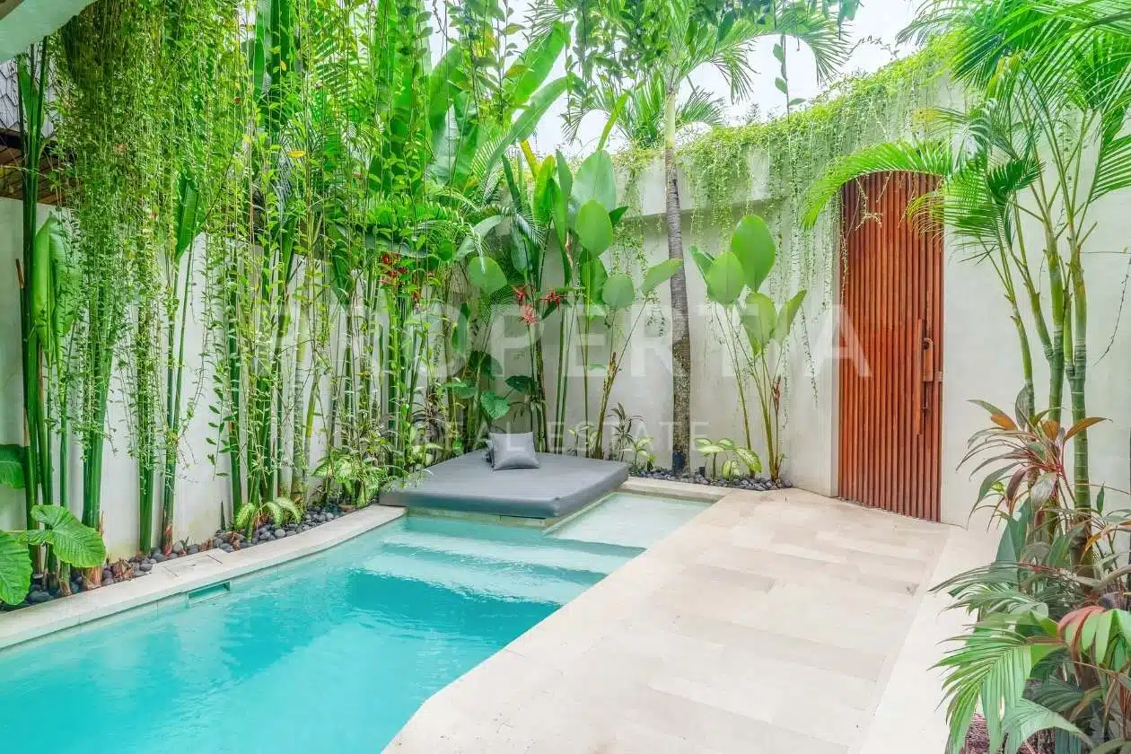1-bedroom freehold villa in Canggu — photo 2 of 5