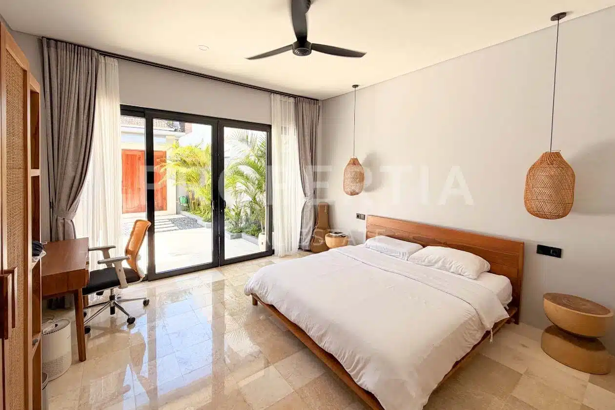 3-bedroom freehold villa in Pererenan — photo 5 of 5