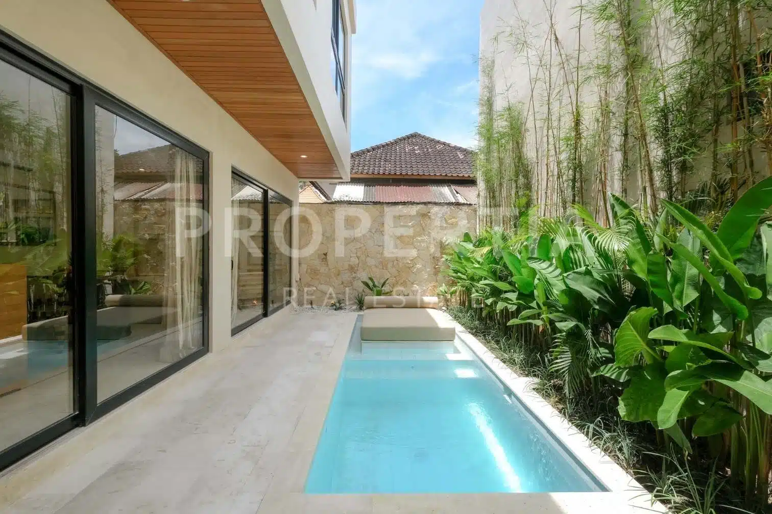 studio leasehold villa in Pererenan — photo 2 of 5