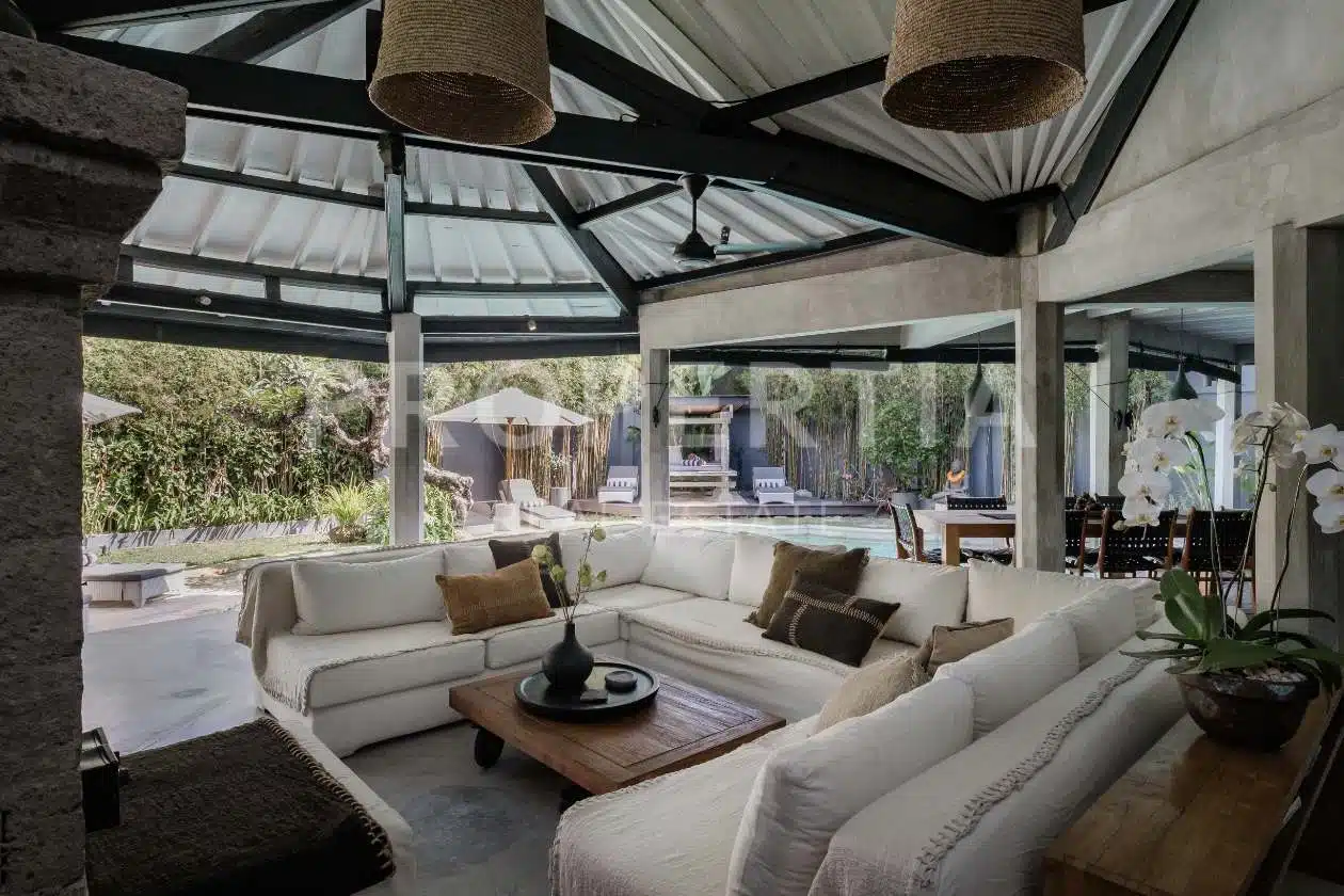 studio leasehold villa in Seminyak — photo 3 of 5