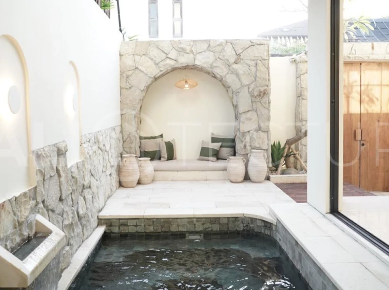 Modern Villa for Sale in the Heart of Seminyak Bali