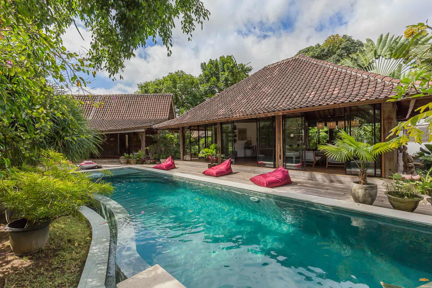 5 Bedrooms nature-loving villa in Umalas