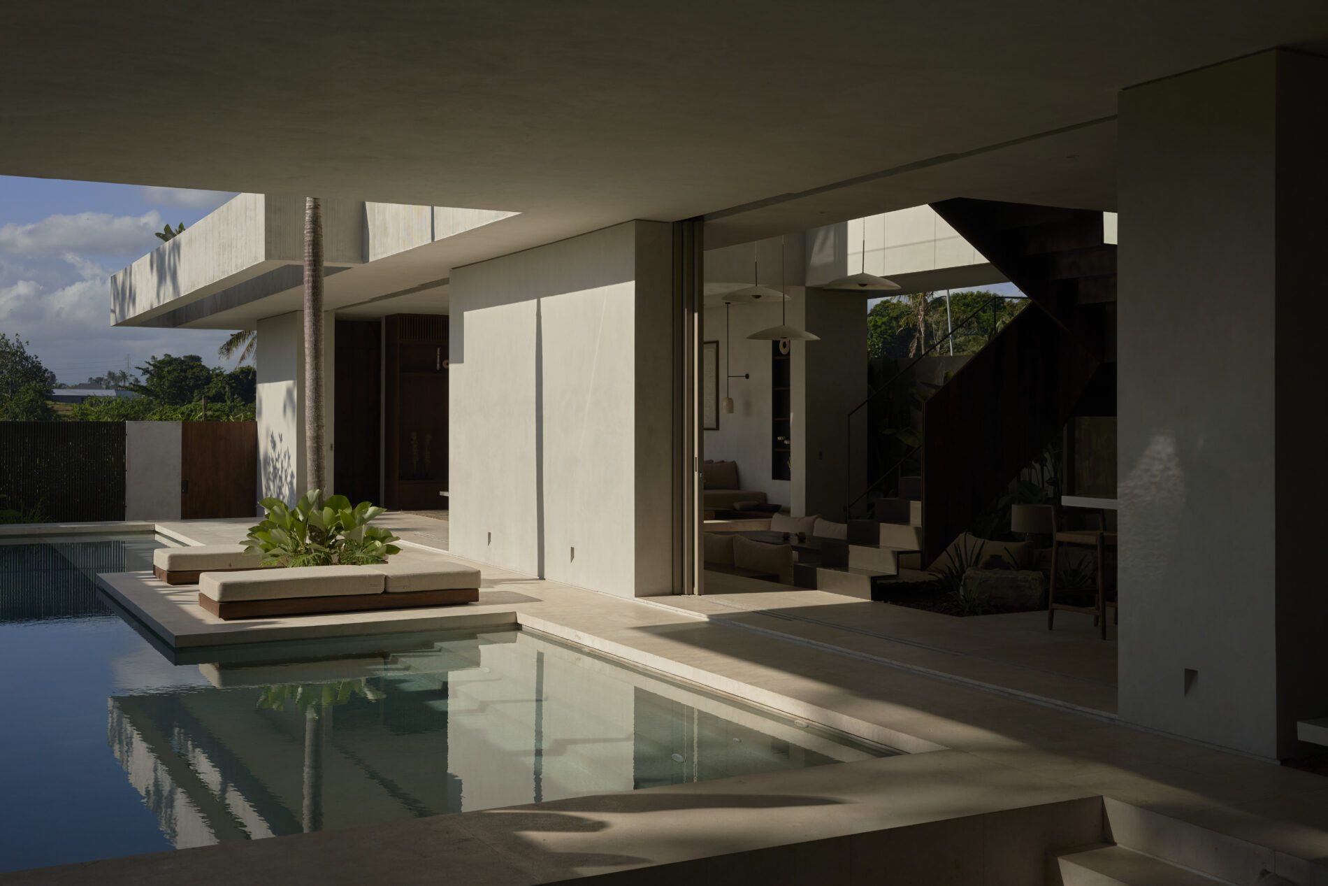Luxury 3 bedrooms modern villa in Buduk (sold, new owner wants monthly rental)