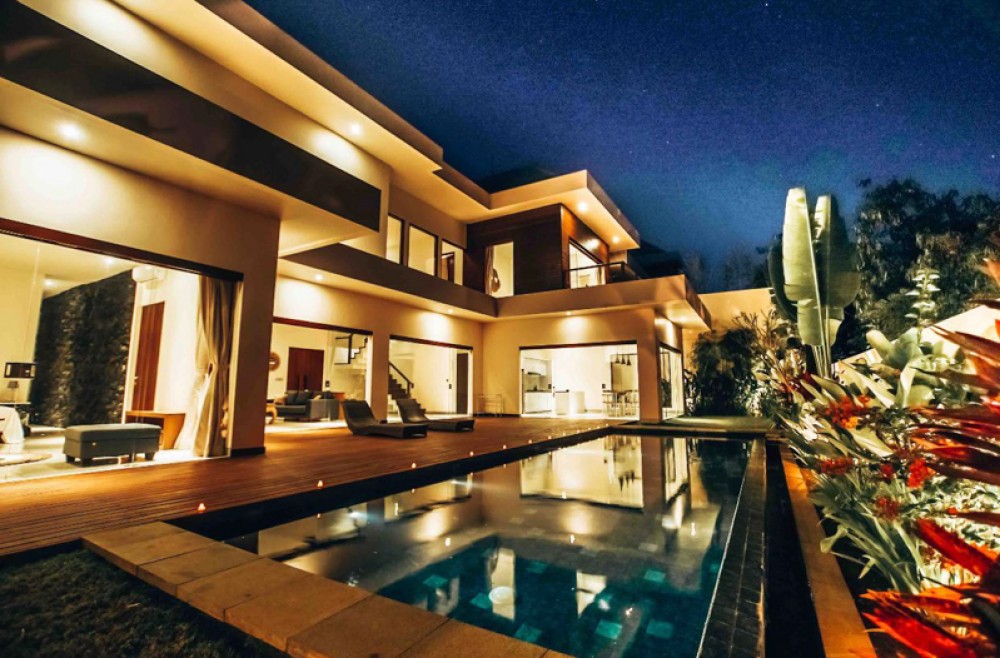 Luxury brand new freehold villa for sale in Ungasan