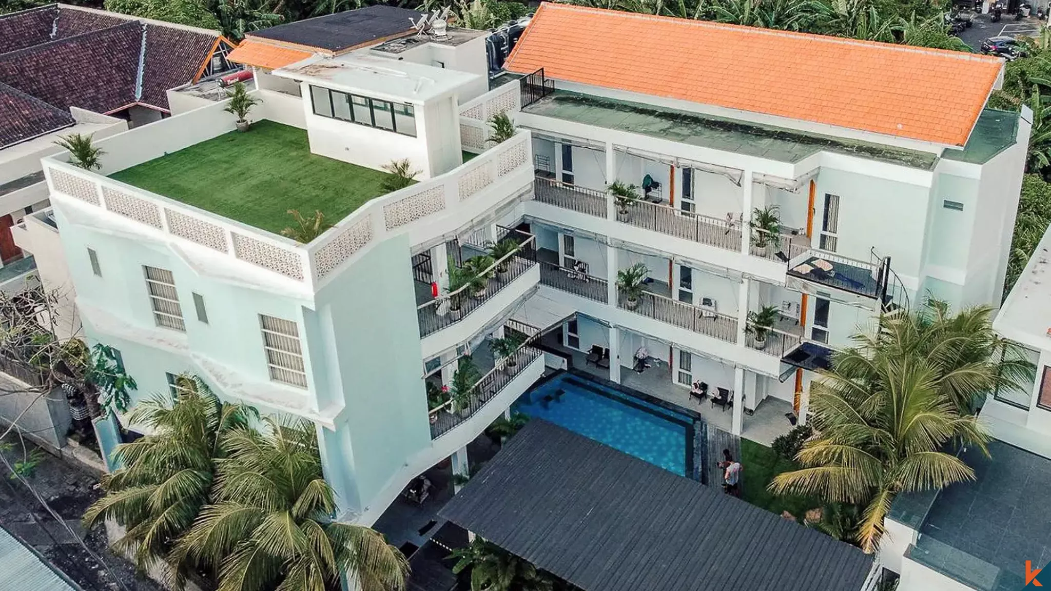 Leasehold investment opportunity in fashionable Batu Bolong area
