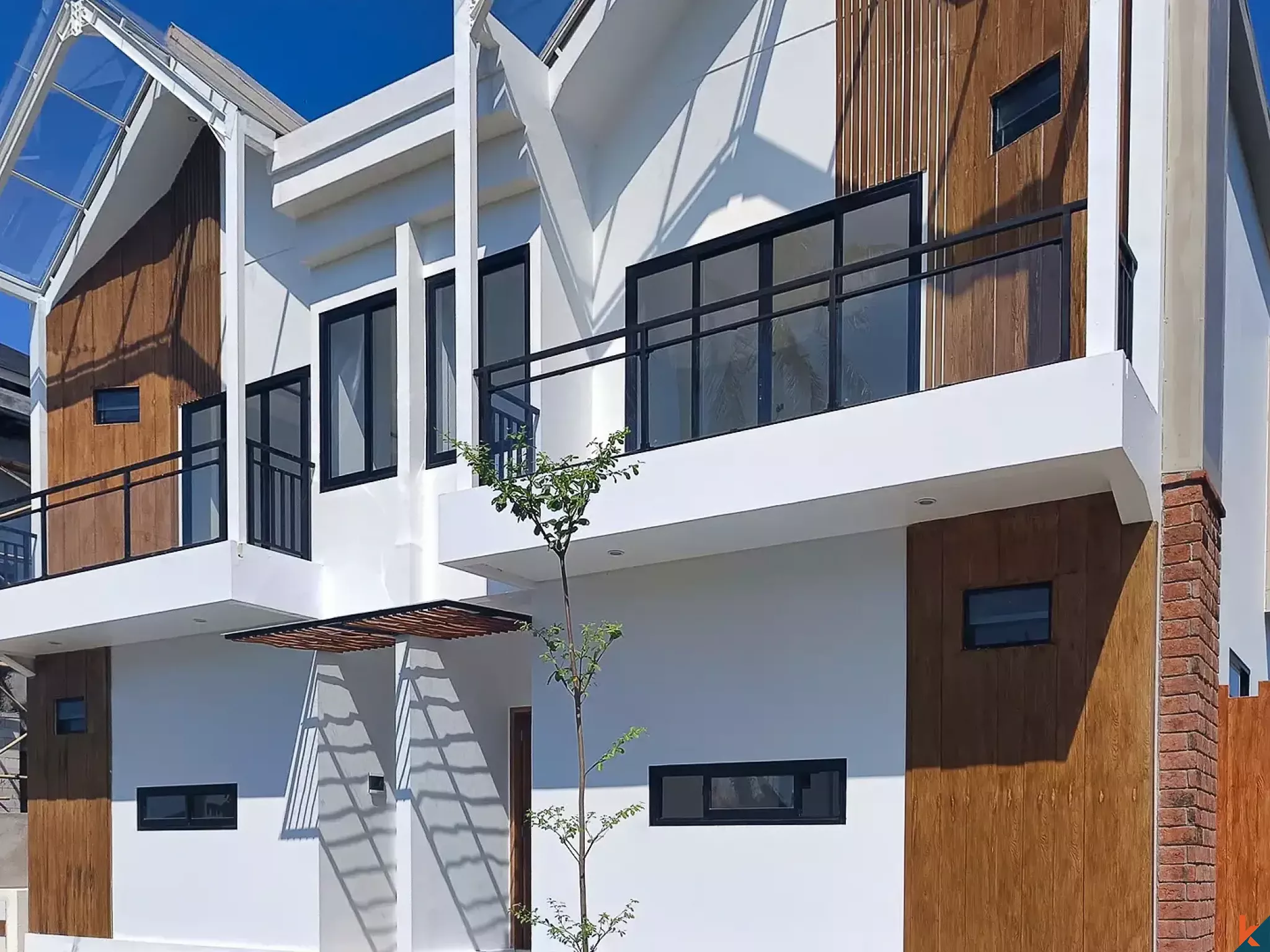 Tranquil Two Bedroom Freehold Villa Surrounded by Rice Fields in Peaceful Nyanyi