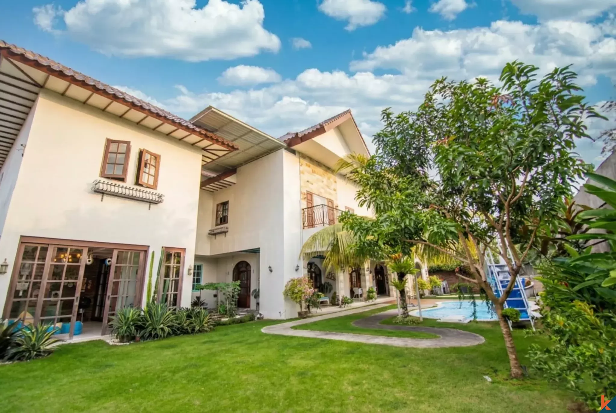 Top quality freehold estate for sale in Jimbaran Bay