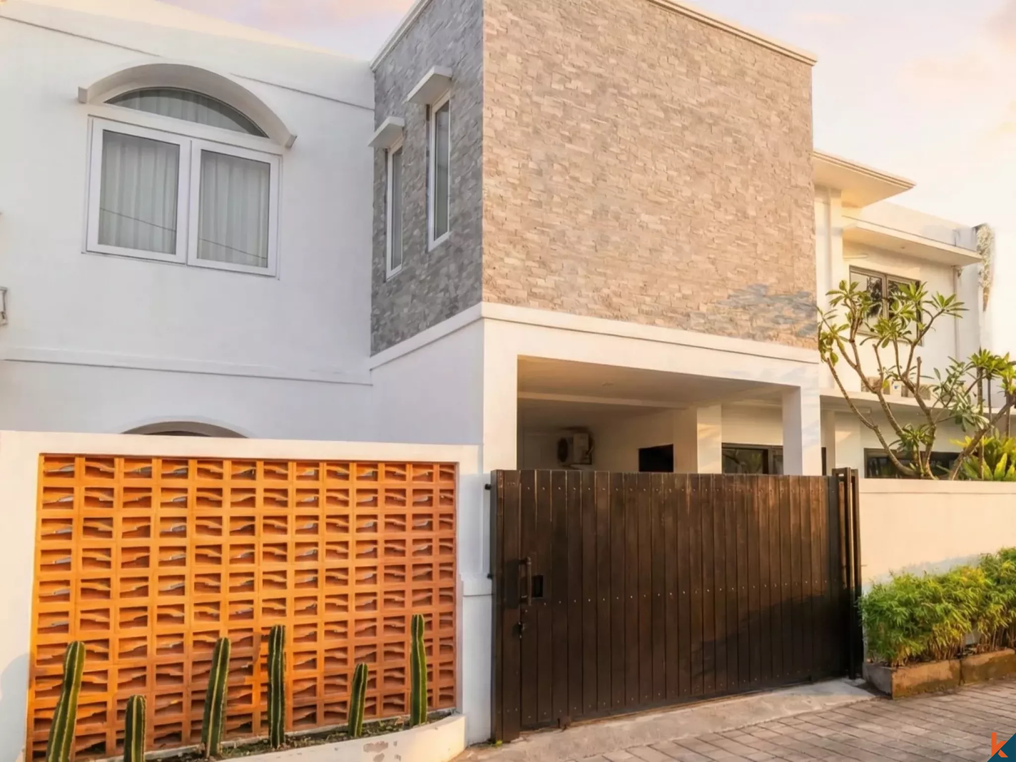 Modern Three Bedroom Townhouse Villa for Sale in Seminyak