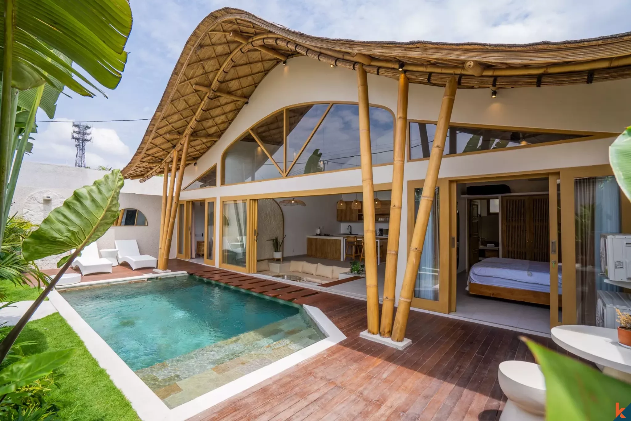 Tropical Design Off-Plan Two Bedroom Leasehold Villa in Kerobokan - Semer