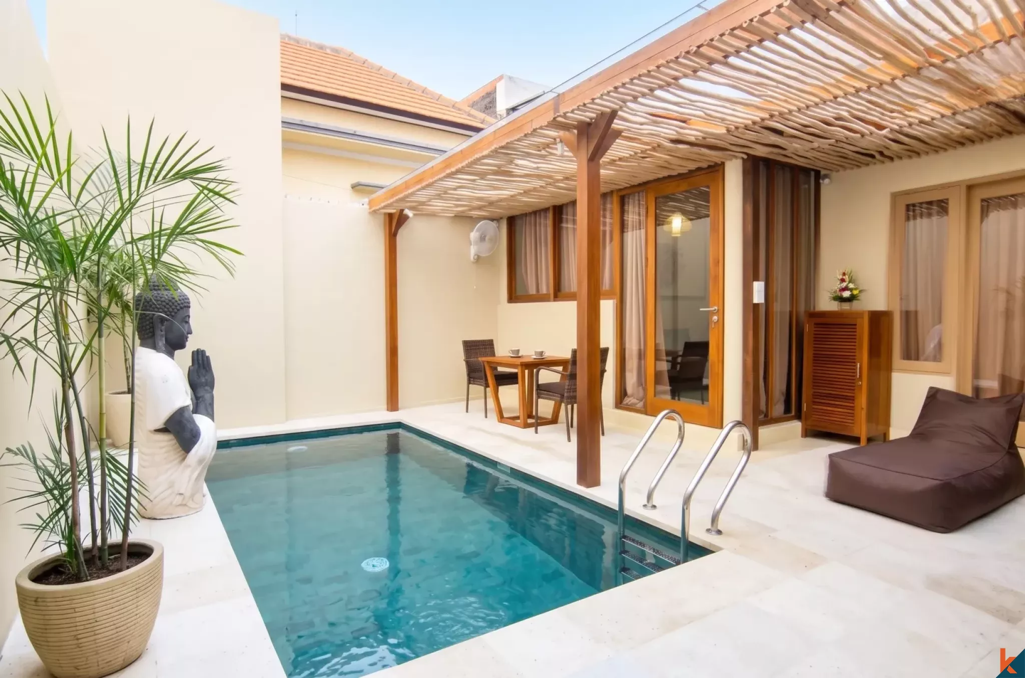Cozy One Bedroom Leasehold Villa Walking Distance to the Beach in Legian
