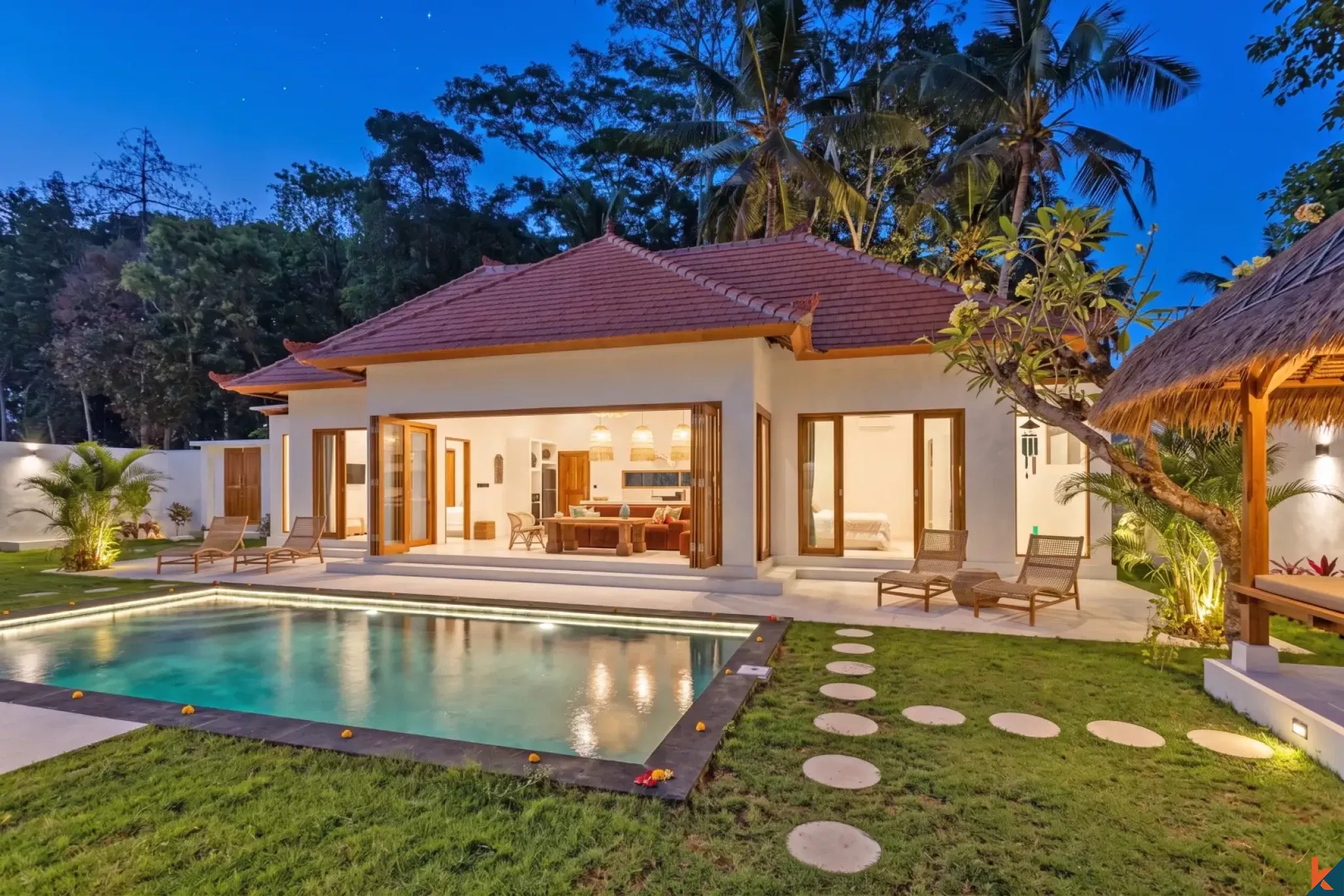 Beautiful three bedroom leasehold villa with traditional influences in Ubud - Lodtunduh